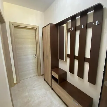 Appartement Sumi Varna